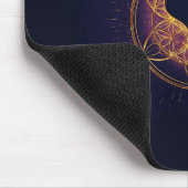 Mystische Katze innerhalb des heiligen Kreises Mousepad (Ecke)