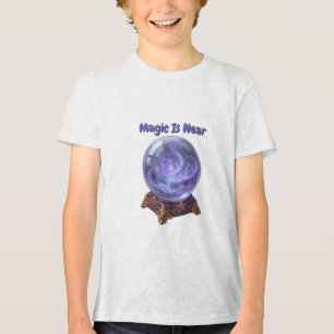 Mystische Kristallkugel   Magisches Halloween-Orak Tri-Blend Shirt