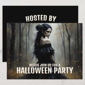 Mystische Lady im Dunklen Halloween-Wald
