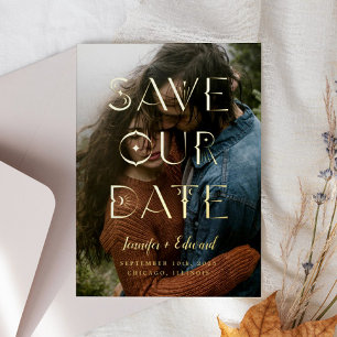 Mystische Save the Date Typografie Folieneinladung