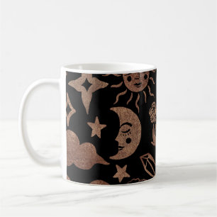 Mystische Symbole: Schlange, Sonne, Mond. Kaffeetasse