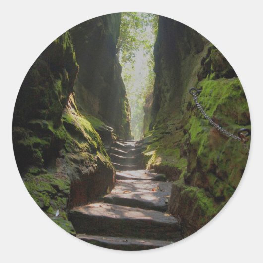 Mystische Treppe Runder Aufkleber (Vorderseite)