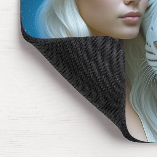 Mystische Weiße Tiger und magische Frauen Mousepad (Ecke)