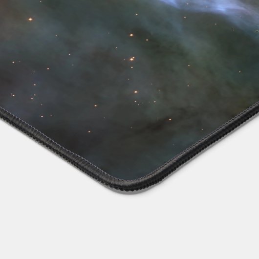 Mystischer Berg in Carina Nebula Hubble Space Schreibtischunterlage (Ecke)