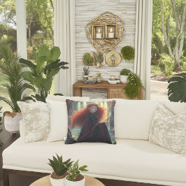 Mystischer Elf in einem Fantasy-Wald Kissen