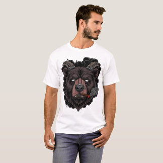 Mystischer gehörnter Bär T-Shirt