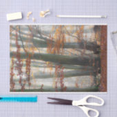 Mystischer nebeliger Wald im Herbst Seidenpapier (Handwerk)