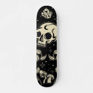 Mystischer Schädel und Pilz Skateboard