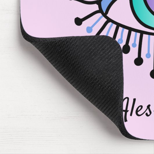 Mystisches, alles sichtendes Auge, hellrosa Mousepad (Ecke)