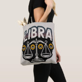 Mystisches Libra-Sternzeichen-Emblem Tasche (Von Nahem)