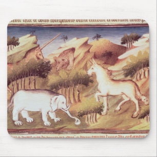 Mythische Tiere in der Wildnis Mousepad