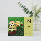 N ist für Nesting Dolls Postkarte (Stehend Vorderseite)