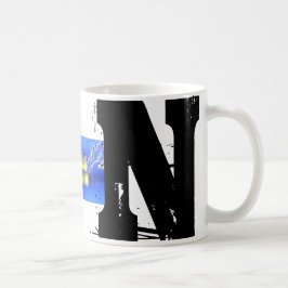 N Monogram Typographic Grunge Tasse