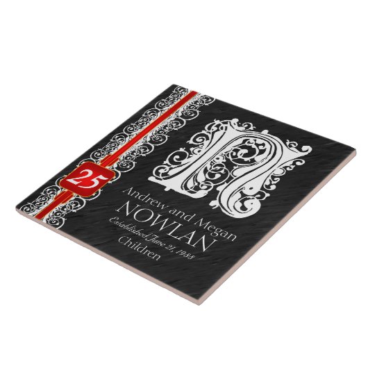 N Monogram "White Lace on Black" Anniversary Tile Fliese (Seite)