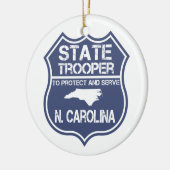 N. sich zu schützen und zu dienen keramikornament (Links)