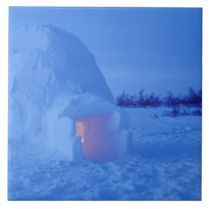 NA, Kanada, Manitoba, Churchill. Arktischer Iglu Fliese
