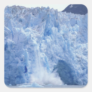 NA, USA, Alaska. Gletscher fällt ins Wasser Quadratischer Aufkleber