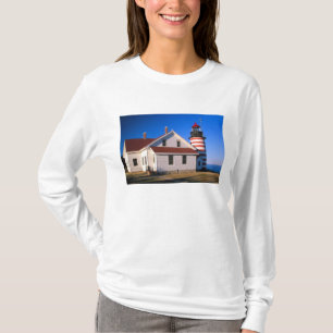 NA, USA, Maine.  West Quoddy Leuchtturm in der Nä T-Shirt