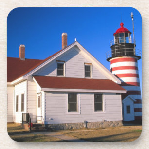 NA, USA, Maine.  West Quoddy Leuchtturm in der Näh Untersetzer