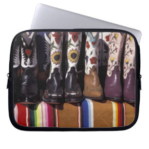 NA, USA, New Mexico, Santa Fe. Cowboystiefel Laptopschutzhülle