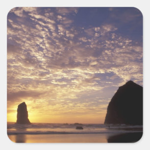NA, USA, Oregon, Oregon Coast, Canon Beach with Quadratischer Aufkleber