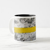 Nach der gelben Pfeil-Tasse Zweifarbige Tasse (Vorderseite Links)