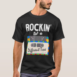 Nach einer anderen Melodie rocken Autismus Autist T-Shirt