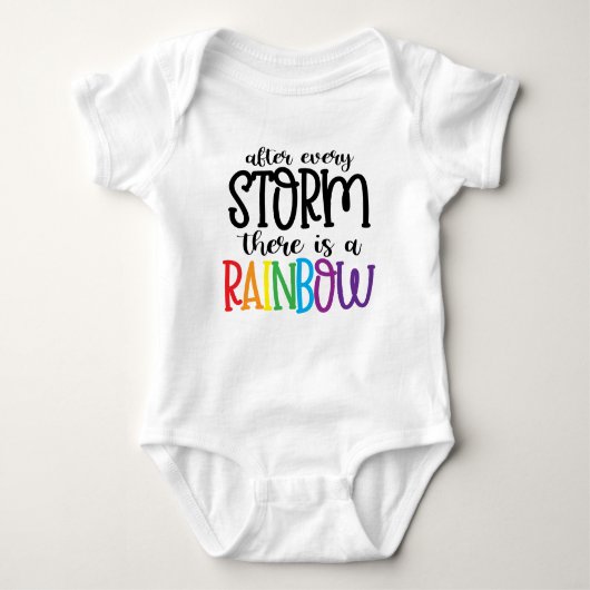 Nach jedem Sturm gibt es einen Regenbogen Baby Strampler (Vorderseite)