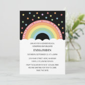 Nach jedem Sturm gibt es einen Regenbogen Einladung (Stehend Vorderseite)