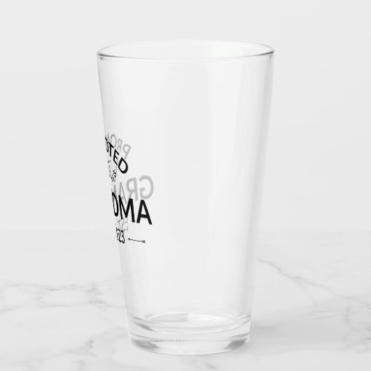 Nach Oma Est befördert. 2023 II Glas (Links)