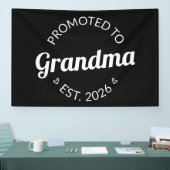 Nach Oma Est befördert. 2026 Banner (Messe)