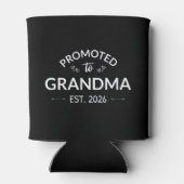 Nach Oma Est befördert. 2026 Dosenkühler (Rückseite)