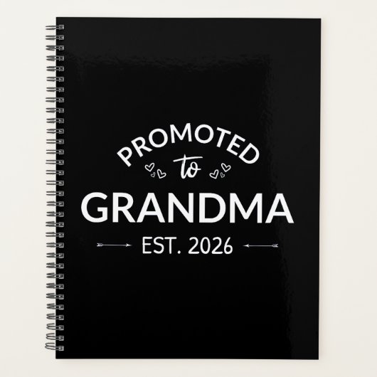 Nach Oma Est befördert. 2026 Planer (Vorderseite)