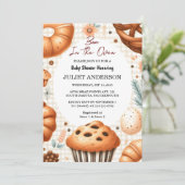 Nach Spaß Retro Boho Kuchen Bun in Oven Baby Dusch Einladung (Stehend Vorderseite)
