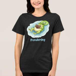Nachdenklicher Frosch liest Buch T-Shirt Tri-Blend Shirt