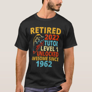 Nachgestellt 2022 Phantastisch seit 1962 Tutor Stu T-Shirt