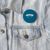 Nachname Collegiate Design Button (Beispiel)