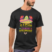 Nacho Average StepMom Cinco De Mayo Mexican Stepmo T-Shirt (Vorderseite)