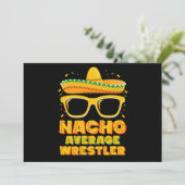 Nacho Average Wrestler Wrestling Cinco de Mayo Einladung (Stehend Vorderseite)