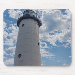 Nachschlagen des Leuchtturms Manistee Mousepad