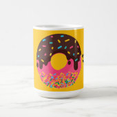 Nachspeise, Regenbogen-Sprinkle-Donut, Doughnut Verwandlungstasse (Zentrum)