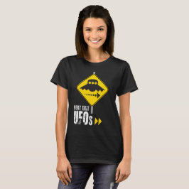 Nächste abgehende UFOs T-Shirt