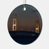 Nacht an der Mackinac-Brücke Keramik Ornament (Links)