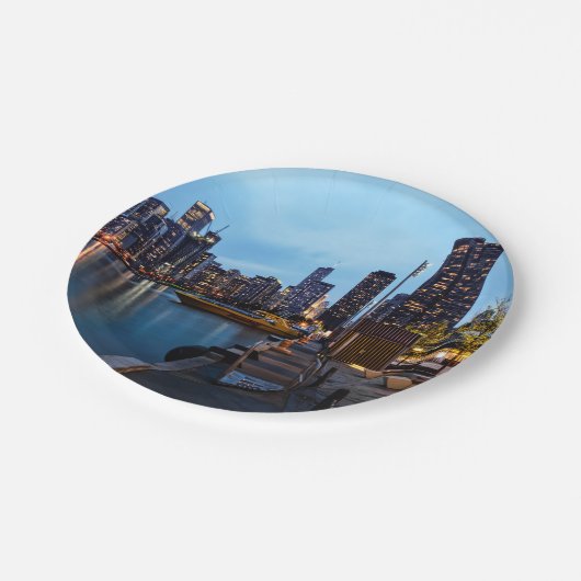 Nacht auf dem Marinestreff Pappteller (Schrägansicht)