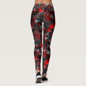 Nacht mit ausgestrahlten roten Blätter, die auf As Leggings (Rückseite)