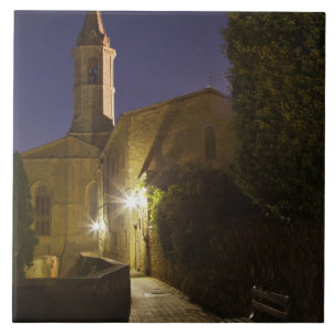 Nachtansicht der Kirche bei Dämmerung, Pienza, Ita Fliese