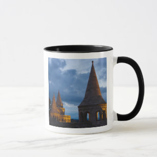 Nachtansicht von Fisherman's Bastion, Castle Hil Tasse