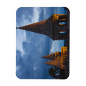 Nachtblick auf das Fischerviertel, Castle Hil Magnet (Vertikal)