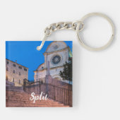 Nachtblick auf Treppe und Kirche in Split, Kroatie Schlüsselanhänger (Rückseite)