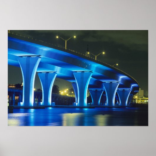Nachtbrücke im Hafen von Miami, Florida Poster (Vorne)